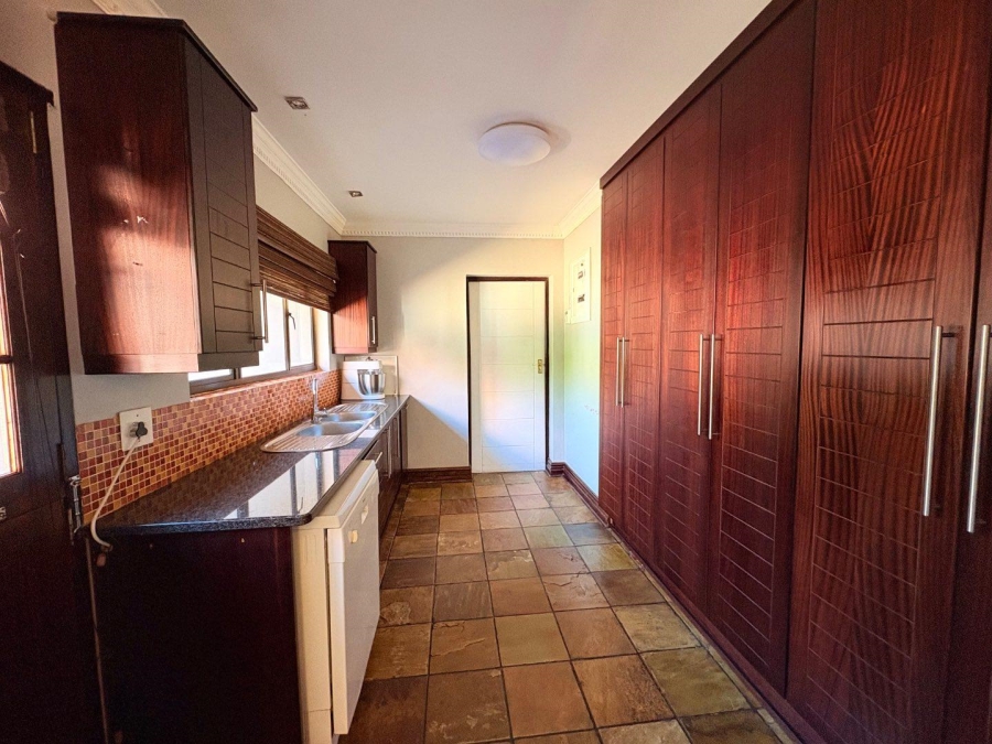 4 Bedroom Property for Sale in Woodland Hills Free State